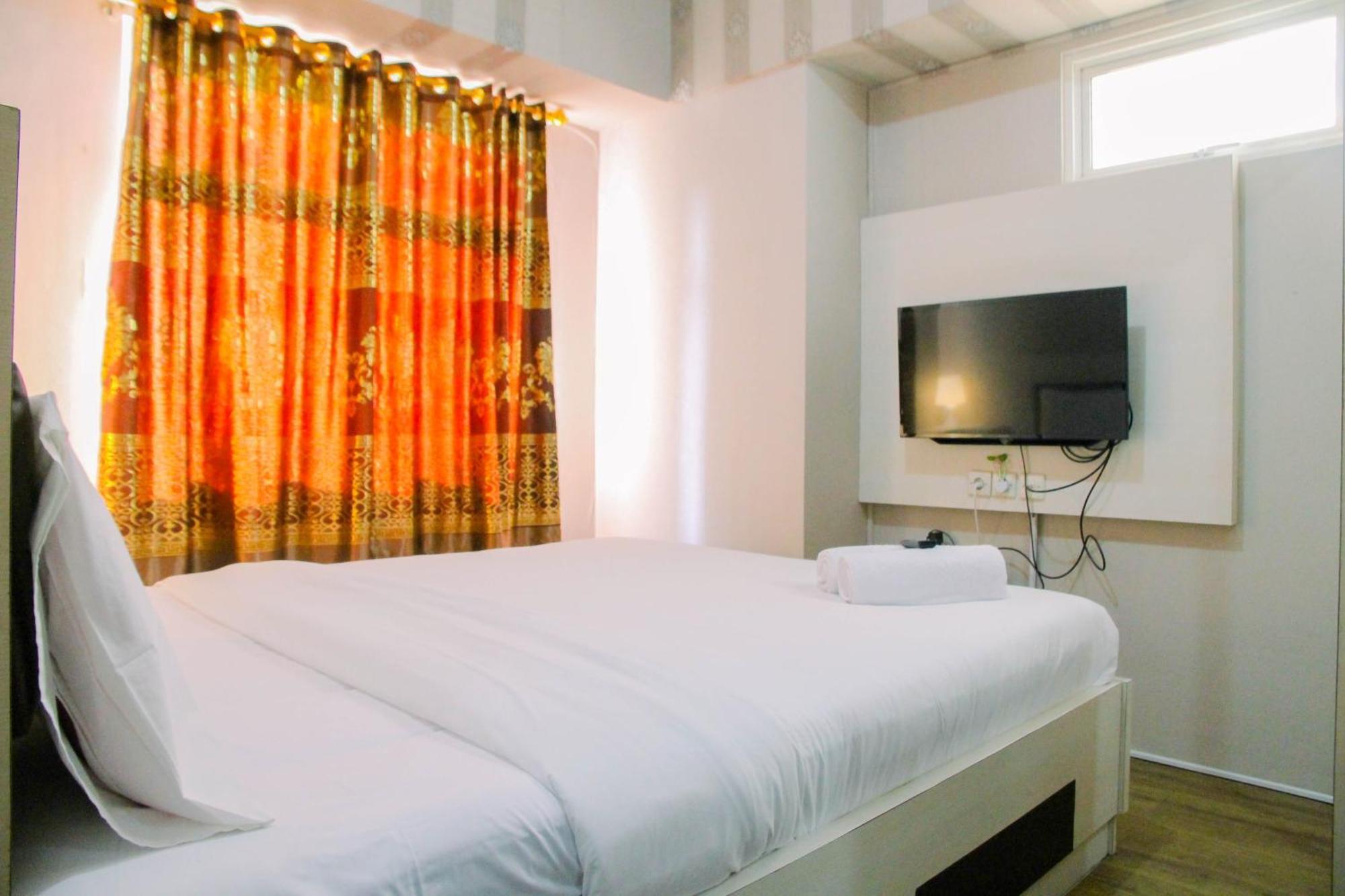 Modern Furnished 3br At Springlake Summarecon By Travelio Bekasi