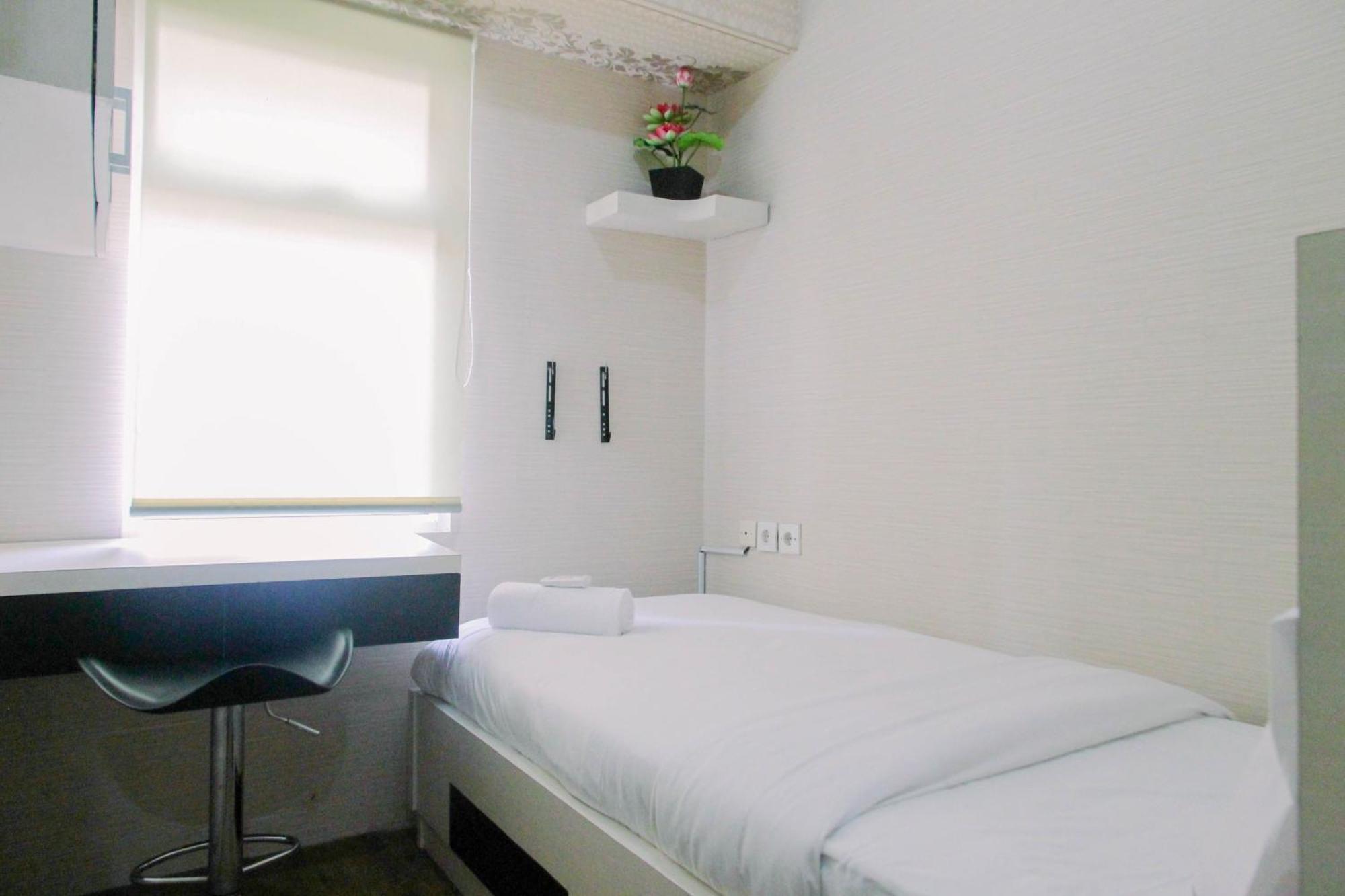 Modern Furnished 3br At Springlake Summarecon By Travelio Apartemen